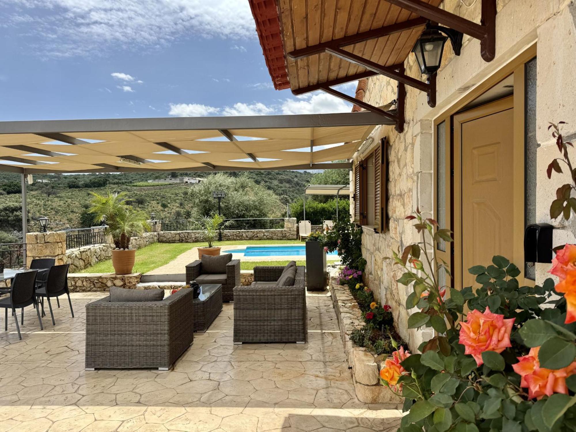 Vangelis Stylos Crete Villa Samonas